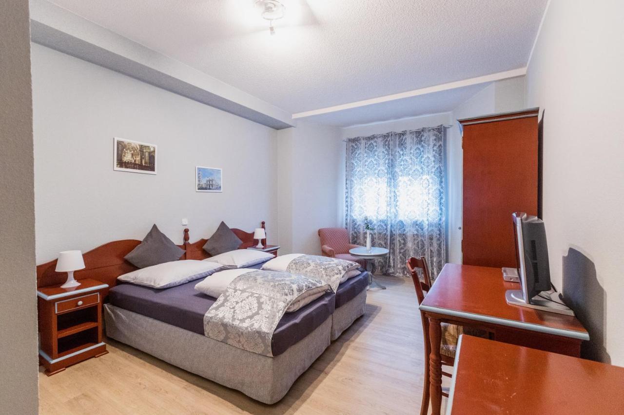 Villa Pompei Astheim Ngoại thất bức ảnh